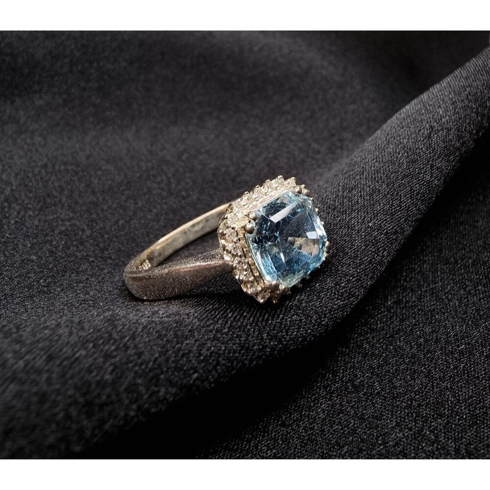 Vintage Sky Blue Topaz Tested 925 Sterling Silver Ring Size 10.5